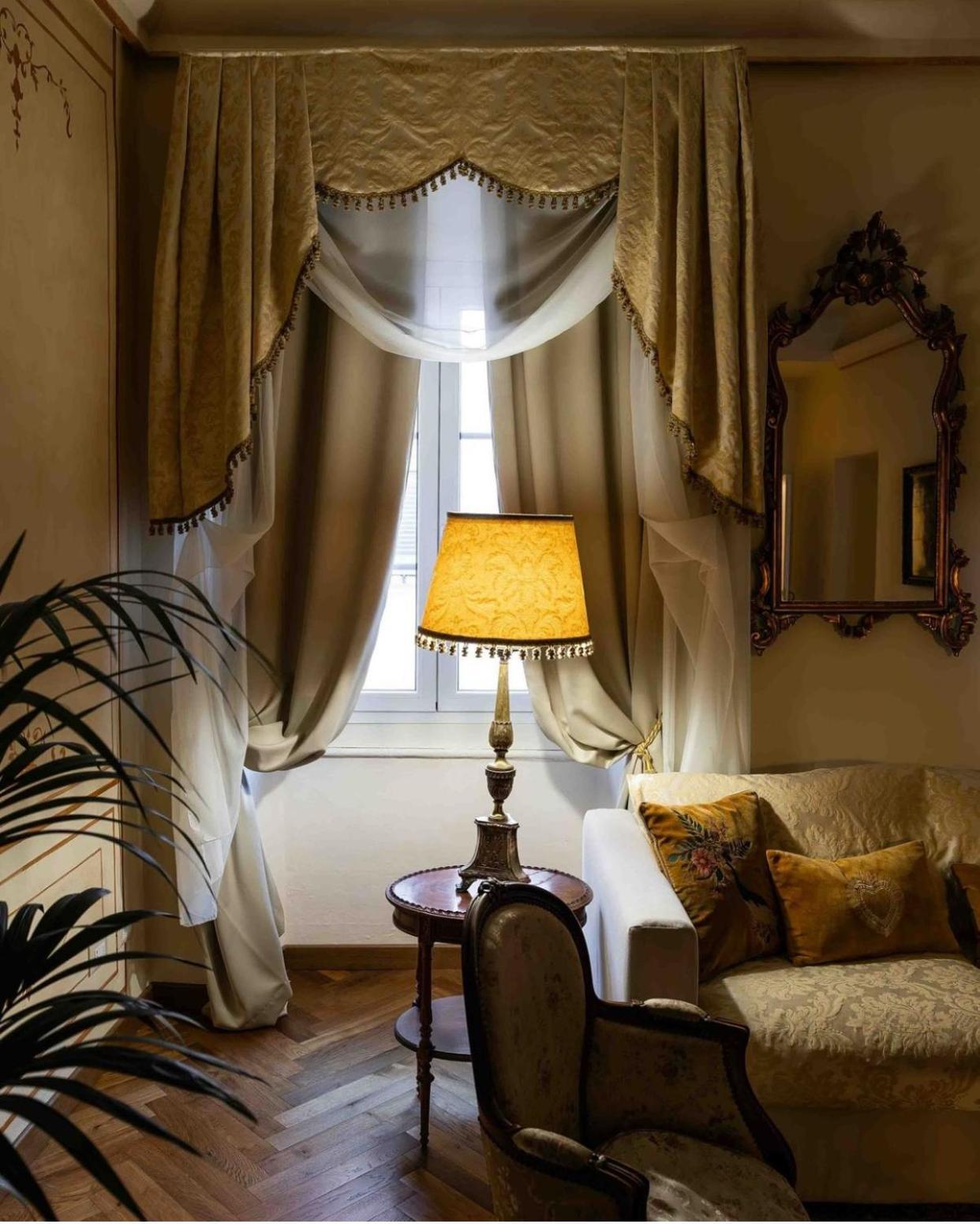 Hotel Palazzo Lari Sarzana Zewnętrze zdjęcie