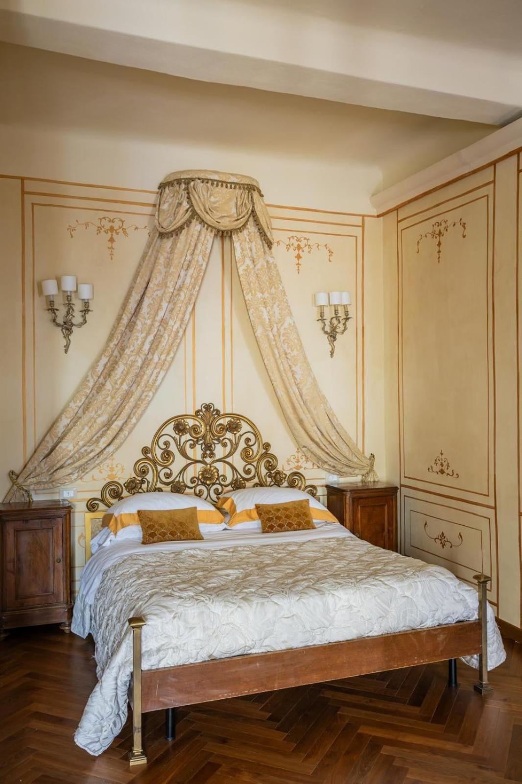 Hotel Palazzo Lari Sarzana Zewnętrze zdjęcie