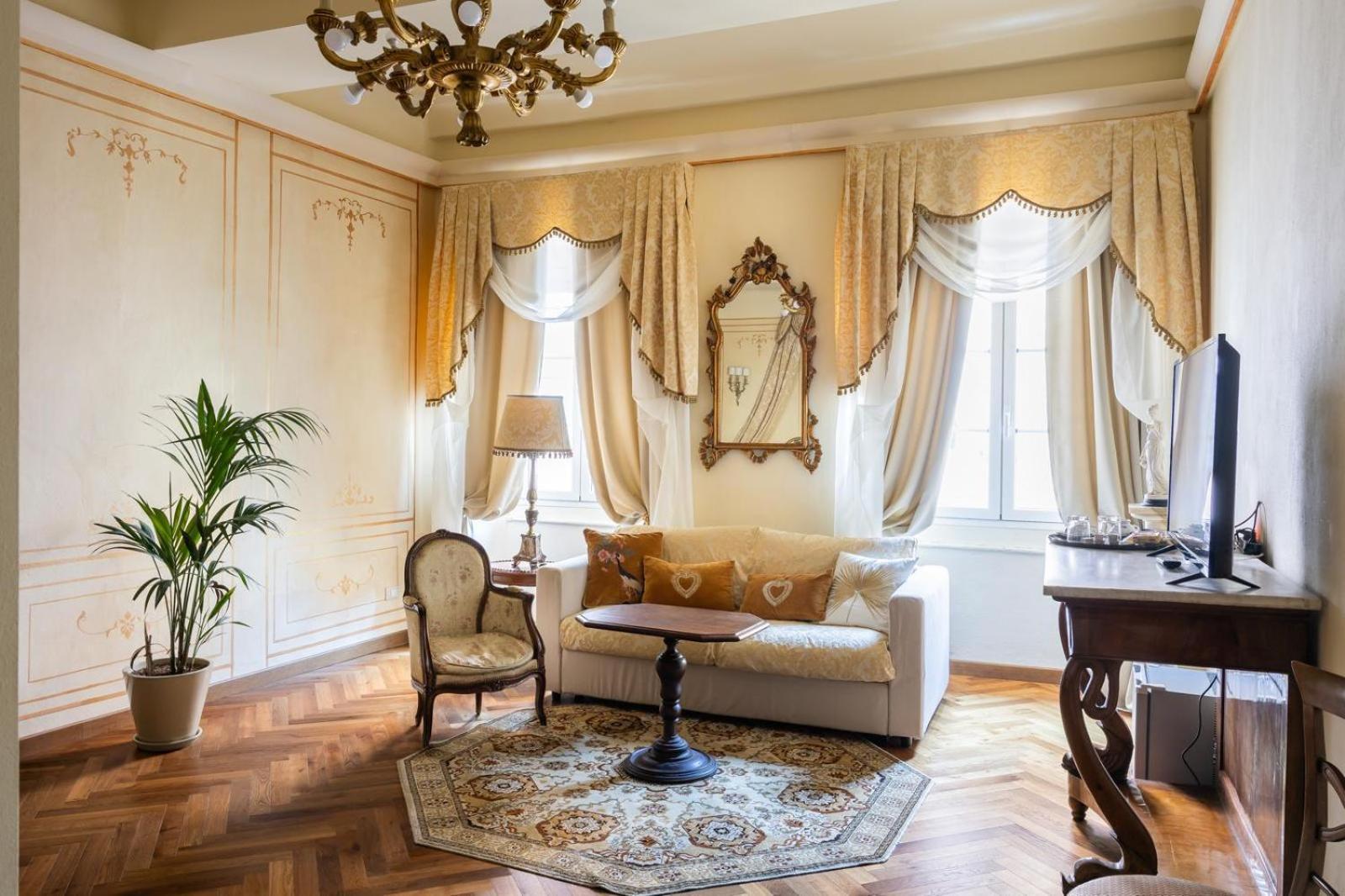 Hotel Palazzo Lari Sarzana Zewnętrze zdjęcie